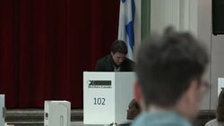 CLEAN : Justin Trudeau casts vote in Canada's general election News Clip