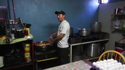 US-bound migrants tell their stories of struggle News Clip