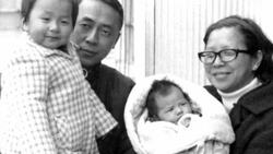Wing Cheung and Siu Fong Lo were childhood sweethearts in Hong Kong, made Canada their home News Clip