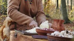 High Five Facts - Viking Women Instructional Video