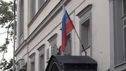 CLEAN : Queues near court as Russia seeks to keep Kremlin critic in jail News Clip