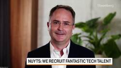 Polish Online Retailer Allegro Surges 63% in Market Debut News Clip