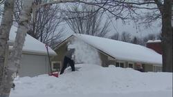 Powerful winter storm slams Eastern Canada News Clip