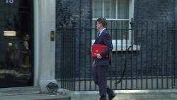 UK cabinet arrives for PM's new Brexit deal Instructional Video