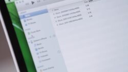 How to Back Up Using iTunes Instructional Video