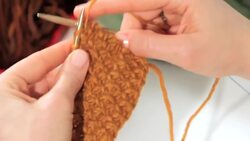 How to Do a Moss Stitch in Knitting Instructional Video