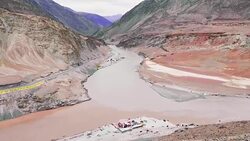 Confluence of the Indus and Zanskar Rivers, two different colors rivers of Indus and Zanskar Rivers in Leh, Ladakh, India. Stock Footage