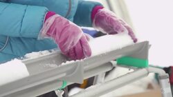 Scientists race to gather ice cores as glaciers disappear News Clip