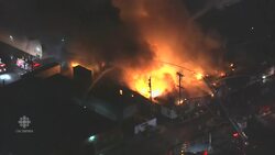 Massive industrial fire rages in Los Angeles News Clip