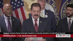 Judge temporarily blocks Trump administration's federal worker buyout plan | Canada Tonight News Clip