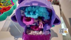 Hot Toys: throwback toys for the holidays News Clip