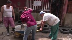 VOICED : El "sueño" de urbanizar una barriada de Caracas para evitar tragedias News Clip