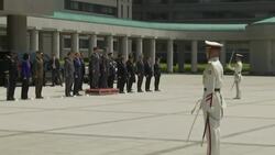 US and Japanese defense chiefs meet Instructional Video