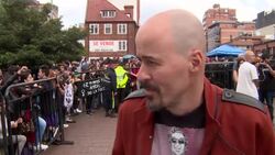 VOICED : Nutrida marcha con artistas aviva protesta contra gobierno en Colombia News Clip