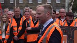 GMB members gather in Westminster to demand the Government make a 'success' of energy transition News Clip