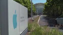 CLEAN : Russian man sues Apple for turning him gay News Clip