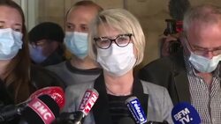 CLEAN : Accused wife killer cried "when I read the letter to him": mother of victim News Clip