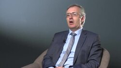 CLEAN : Putin "has succeeded in destroying the Russian economy," says former Kremlin adviser News Clip