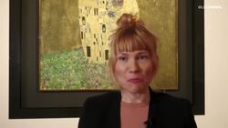 NFTs representing thousands of sections of Klimt's The Kiss sold for Valentine's Day News Clip
