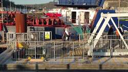 Migrants arrive in UK less than a week after sinking tragedy News Clip