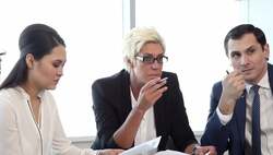 France Non verbal Communication Instructional Video