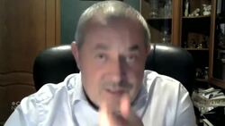 Elections are Russia's only way to change, says banned anti-war presidential candidate News Clip