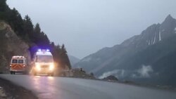 CLEAN : Rescue operations continue after deadly flash floods hit Indian Kashmir pilgrimage site News Clip