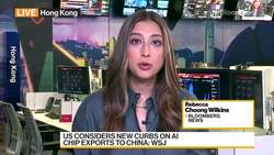 Chinese AI Firms Slump on Report of US Chip Export Curbs News Clip
