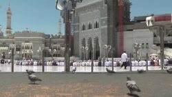 CLEAN : Muslim worshippers circumambulate Mecca's Kaaba for 1st hajj ritual News Clip
