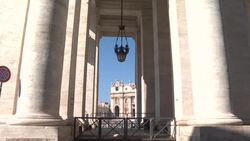 CLEAN : Vatican's St. Peter's Square closed on Palm Sunday to avoid crowds News Clip