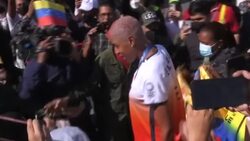 CLEAN : Venezuelan triple jump gold medallist Rojas welcomed back in home country News Clip