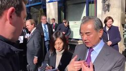 Chinese Foreign Minister Wang Yi interviewed in Munich News Clip