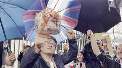 Jamie Oliver presents an Eton Mess dessert to Downing Street News Clip