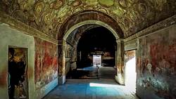 The Lost City of Pompeii | Eruption of Mount Vesuvius Instructional Video