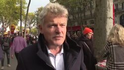 CLEAN : French Communist party repeats call for wage increases, says bonuses do not 'cut it' News Clip