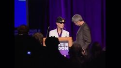 Judge: Andy Warhol did not violate Prince picture copyright News Clip