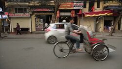 Traffic and rubbish lorry in Hanoi News Clip