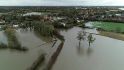 CLEAN : England's Fishlake village badly hit by flooding News Clip