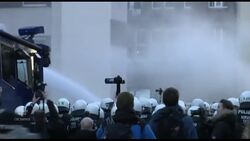 German police clash with anti-Islam protesters News Clip