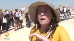 Israeli protesters arrested: Crowd tries to block soldiers from entering Gaza News Clip