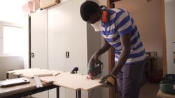 CLEAN : Senegal engineering students fight virus with inventions News Clip