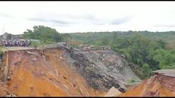 CLEAN : 36 dead after heavy rain pounds DR Congo capital News Clip