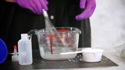 How to Prepare Squeeze Bottles for Tie Dyeing Instructional Video