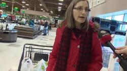 Study supports plan to ban single-use plastics News Clip