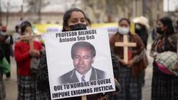 CLEAN : Guatemalans demonstrate to demand justice for armed conflict victims News Clip