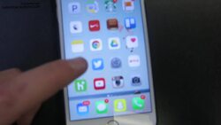 How to Switch Between Twitter Accounts on an iPhone Instructional Video