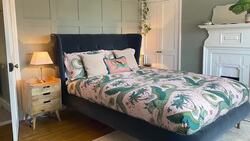 Home Tours with End Of The Row News Clip