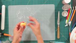 How to Make a Fondant Goldfish Instructional Video