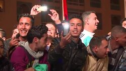 CLEAN : Sharon Stone hits red carpet for opening News Clip