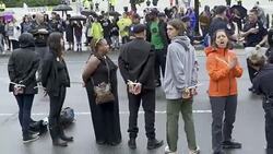 ANTI–Brett Kavanaugh – Multiple arrested for civil disobedience on day of Kavanaugh/Ford hearing Stock Footage